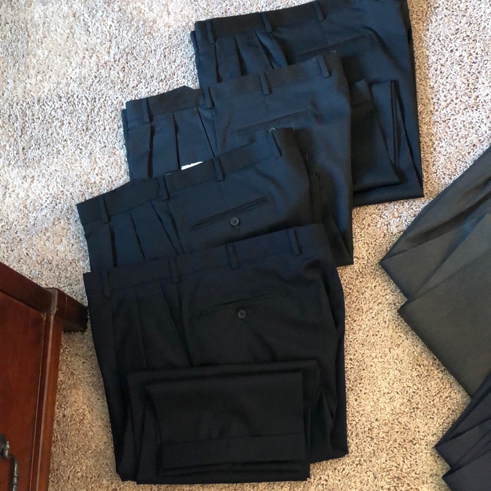 Kirkland Signature Warren of Strafford Wool Pleated Slacks 38 x 30